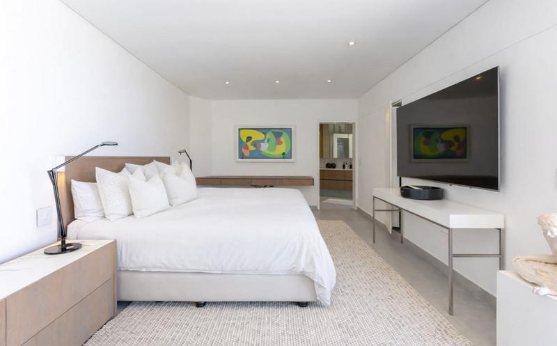 4 Bedroom Property for Sale in Llandudno Western Cape